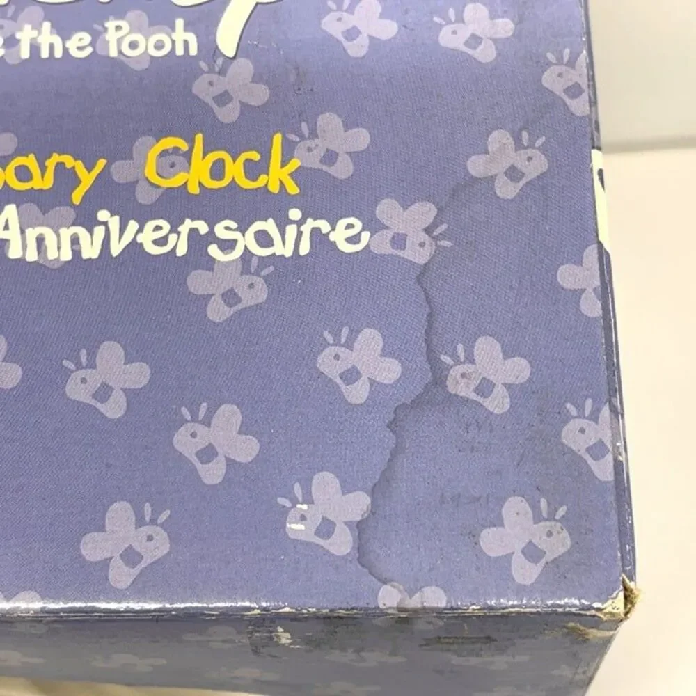 1991 Vintage Disney Winnie The Pooh Anniversary Clock Glass Dome Bees - in box